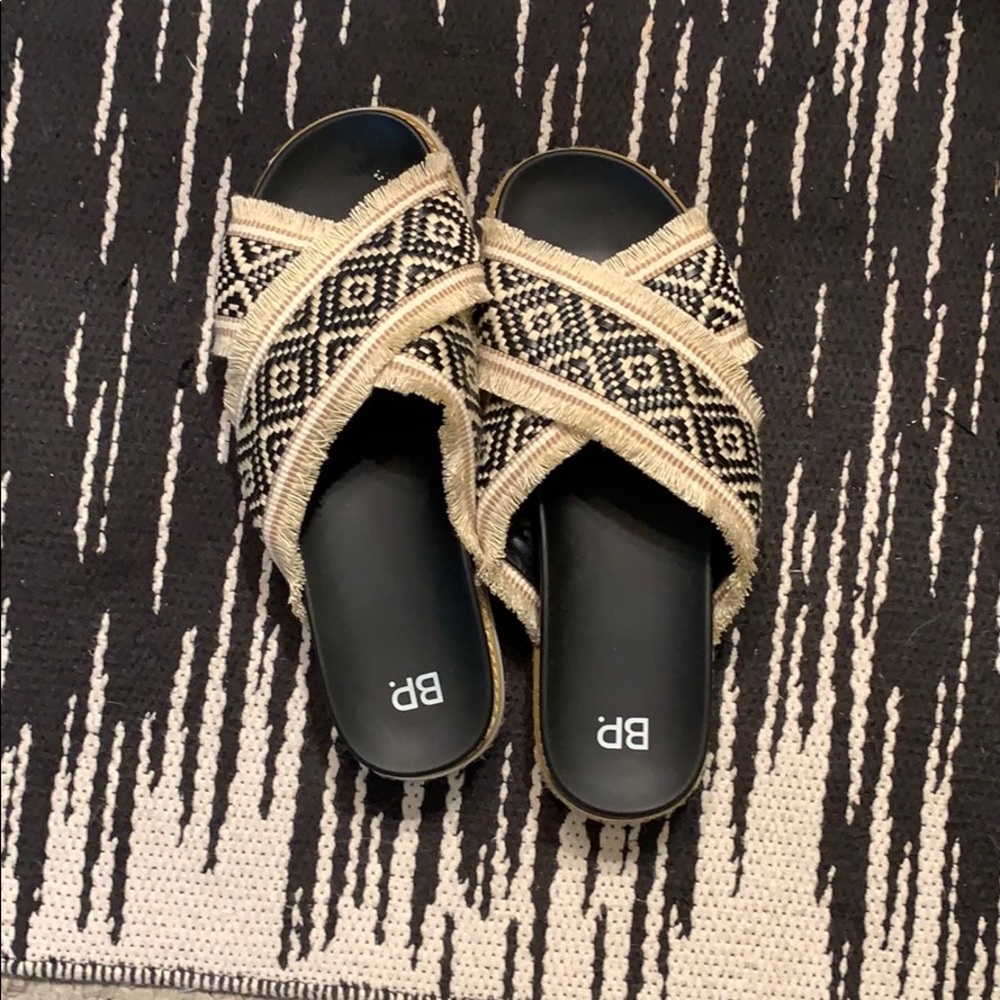 Like new sandals